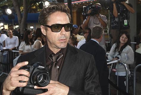 Robert Downey Jr. | Celebrity photographers, Celebrities, Mens sunglasses