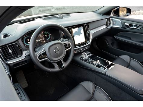 2023 Volvo S60 Recharge: 36 Interior Photos | U.S. News