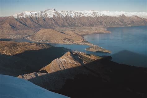 Hiking Ben Lomond in Winter - Holiday From Where