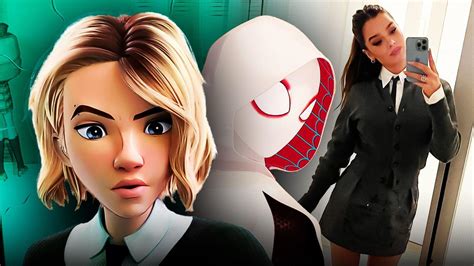 Hailee Steinfeld Dresses Up as Spider-Verse 2's Gwen Stacy In Real-Life (Photos)