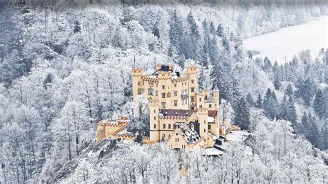 Hohenschwangau Schnee – Bing Wallpaper Download