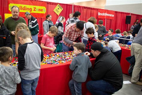 BrickUniverse Lego Fan Convention brings local Lego lovers to downtown ...