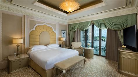 EMIRATES PALACE HOTEL LUXURY SUITE ROOMS - YouTube