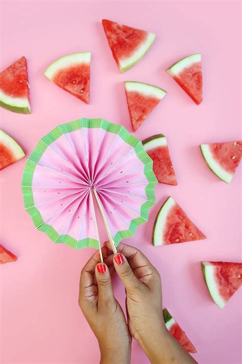 Easy Paper Watermelon Fans | Damask Love