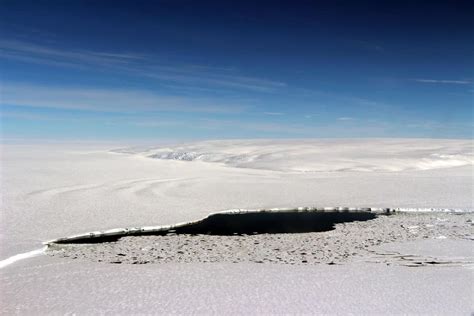 Polynyas: Natural Openings in Polar Ice - Geography Realm