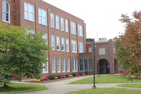 Somerset High School in Line for $6.5 Million Renovation | WKU Public Radio