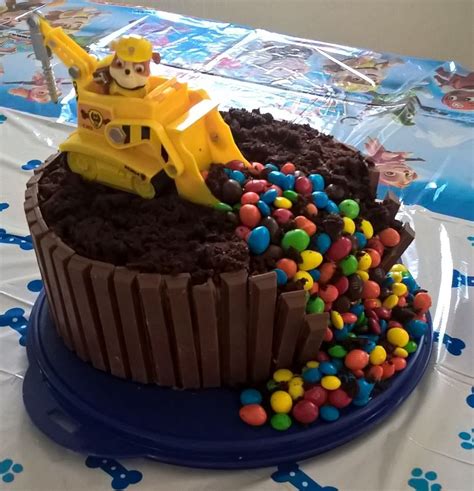 Rubble Paw Patrol cake. 2 layer chocolate cake. Don't use frosting on ...