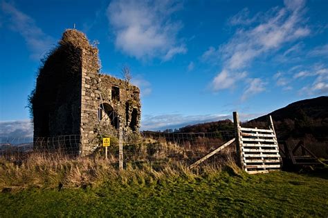 Tarbert Castle © Steve Partridge :: Geograph Britain and Ireland