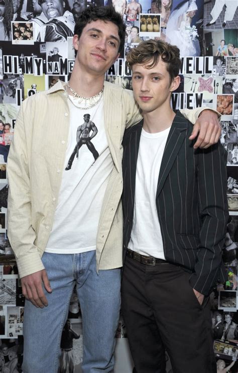 Troye Sivan and Jacob Bixenman's Cutest Pictures | POPSUGAR Celebrity UK Photo 10