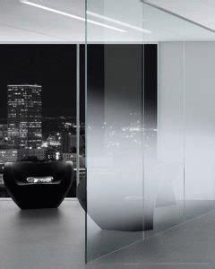 The application of glass partition is popular trend in public place decoration