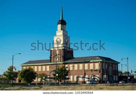 16 Stockyards Chicago Images, Stock Photos, 3D objects, & Vectors | Shutterstock