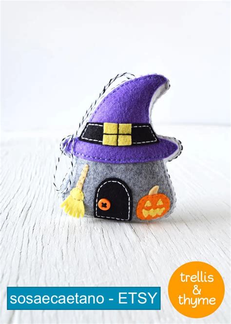 Hauntingly Beautiful: The Best DIY Felt Halloween Ornaments [Guide] | Fun Cloth Crafts - Felt ...