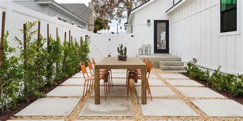 Try These Smart Side Yard Design Ideas to Maximize Outdoor Space