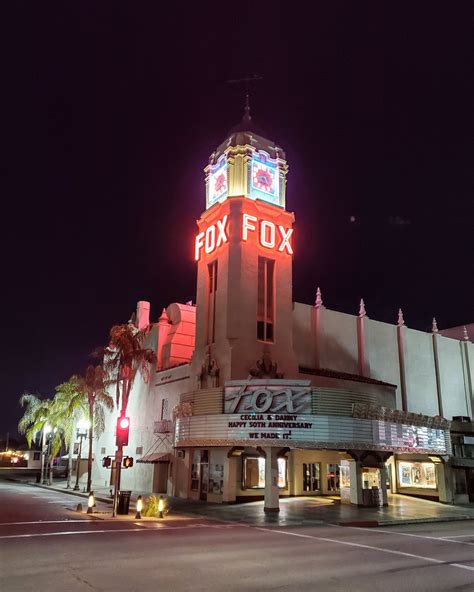 Fox Theater, Bakersfield, CA, USA 🇺🇸 : r/ArtDeco