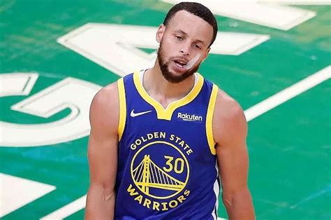 Stephen Curry points to key moment in Warriors' debacle against Lakers: Klay and I had a little ...