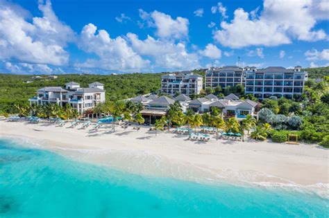 Aerial view of resort, beach, and ocean