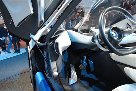 BMW Vision EfficientDynamics Concept: Interior and Exterior close-up shots