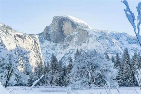 Yosemite Winter Checklist and Travel Recommendations | yosemitethisyear.com