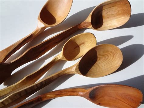 An oil finish for hand-carved wooden spoons - the Maine Coast Craft School