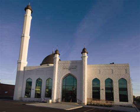 Masjid Jame Abu Bakr Siddique - Masjid (Mosque) in Toronto | Halal Trip