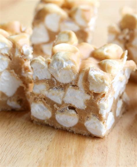 Peanut Butter Marshmallow Fudge Squares - A Turtle's Life for Me