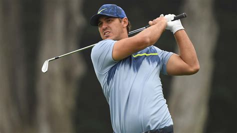 Brooks Koepka details his swing issue that keeps popping up