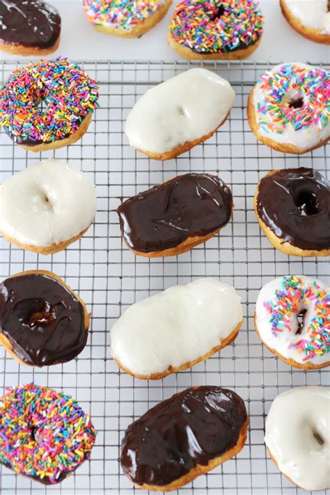 Biscuit Dough Donuts: Chocolate, Maple, Vanilla (Video) - Gluesticks Blog