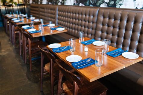 The Role of Restaurant Tables In Enhancing Restaurant Ambiance And Aesthetics | Michigansportszone