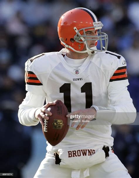 Quarterback Ken Dorsey of the Cleveland Browns looks for a receiver ...