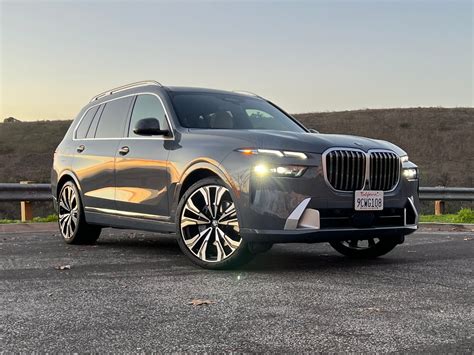 2023 BMW X7 Review Update