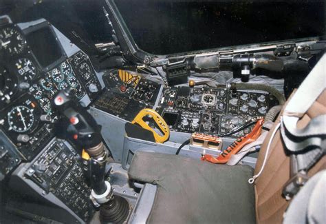 File:Fairchild Republic A-10A Thunderbolt II cockpit 4 USAF.jpg ...