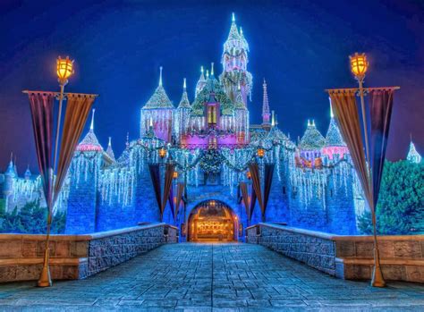 "Frozen" location will appear at Disneyland Paris - News | Planet of Hotels