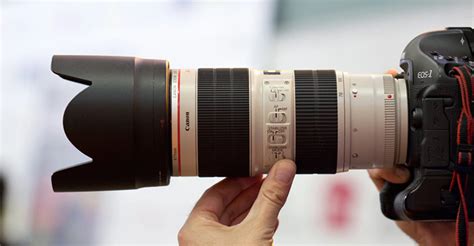 Understanding Zoom Lenses and How to Use Them Properly