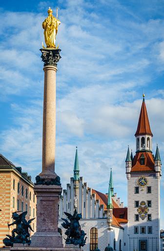 Marienplatz Pictures | Download Free Images on Unsplash