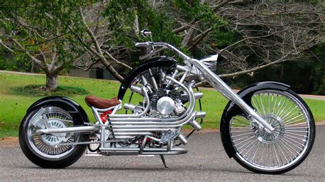 JRL Cycles Lucky 7 – A Radial Engined Production Motorcycle