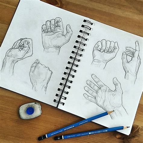 100+ Drawings Of Hands: Quick Sketches & Hand Studies