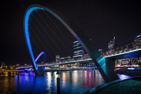 Gallery of Queen Elizabeth Quay Bridge / Arup Associates - 4