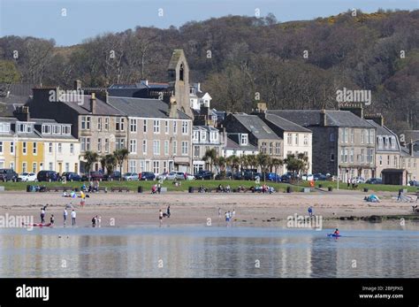 Seafront beach in Millport on the Isle of Cumbrae, Scotland, UK, Europe Stock Photo - Alamy