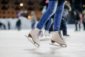 Ice skating at Ambience Mall Gurgaon: Location, timings, price