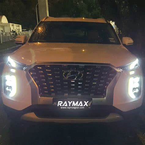 Hyundai Dynamic LED emblem — RAYMAX LUMINOUS GEAR