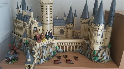 How To Display Lego Hogwarts Castle - Image to u