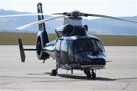 'Blue Thunder' Dauphin helicopters used by SAS - Scunthorpe Telegraph ...