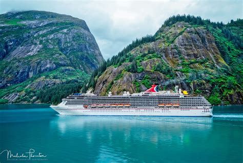 The Carnival Legend: Captured a rare occurance of a Cruise Ship the Carnival Legend travelling ...