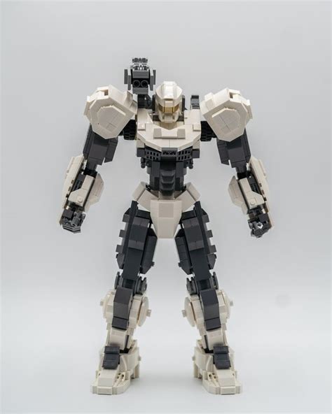 LEGO MOC WHITE RANGER - MK 01 Pacific Rim jaeger mech by Doctor Mech | Rebrickable - Build with LEGO