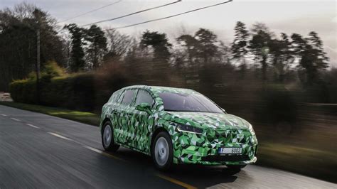 Skoda Enyaq iV Electric SUV Promises Three Battery Options, Five Power ...