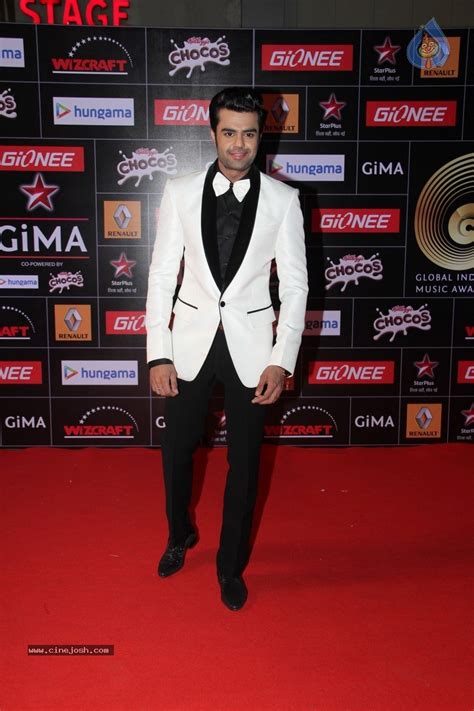 Global Indian Music Awards 2015 Red Carpet - Photo 3 of 53