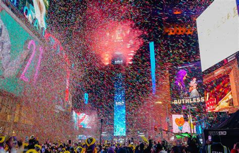 Where to watch the New Year’s Eve 2023 ball drop and festive performances - WHEC.com