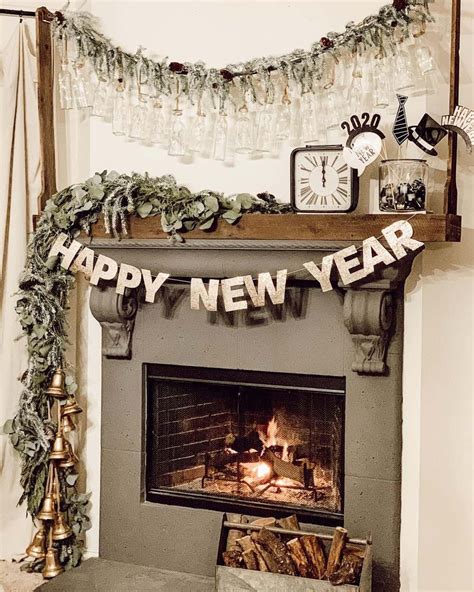 Stylish Mantel Décor Ideas