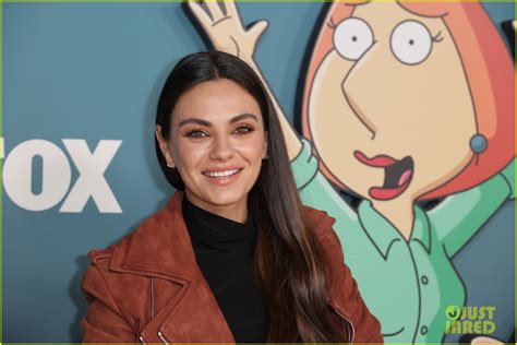 Mila Kunis & Alex Borstein Celebrate 400 Episodes of 'Family Guy' With ...