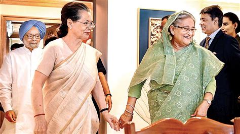 Sonia Gandhi, Manmohan Singh meet Bangladesh PM Sheikh Hasina, discuss ...